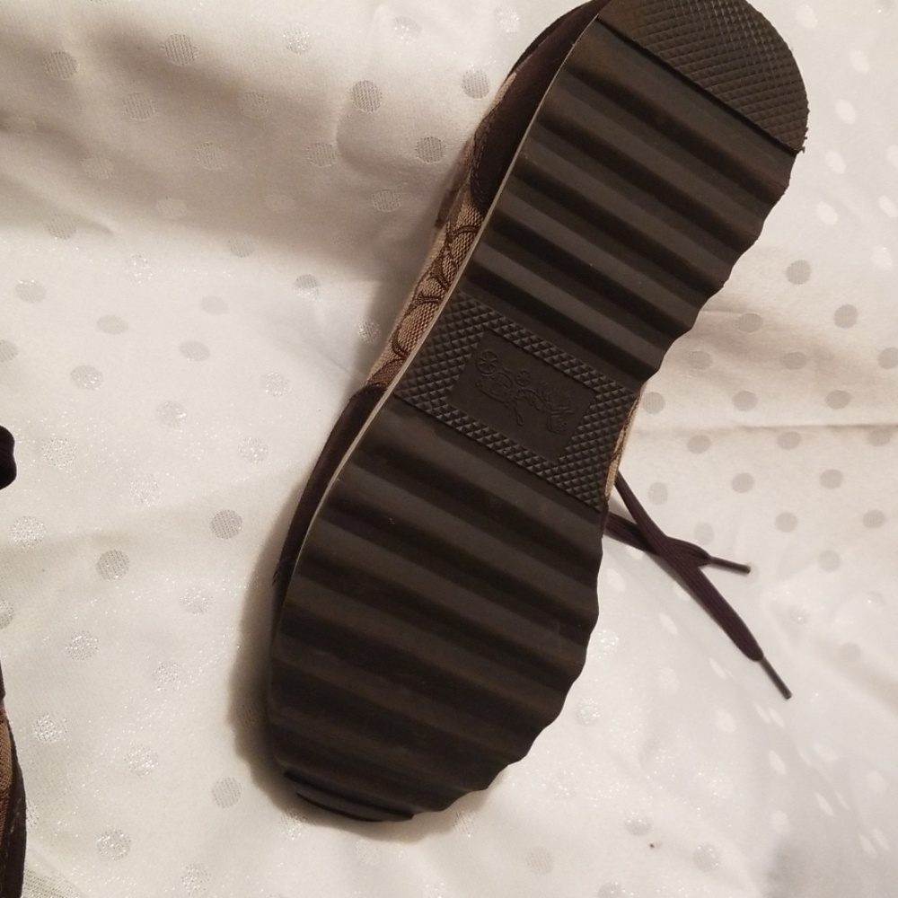 Coach Shoes - Picture 4 of 5